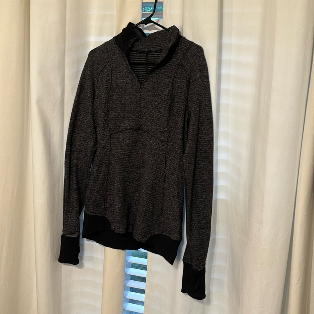 Lululemon quarter zip pullover